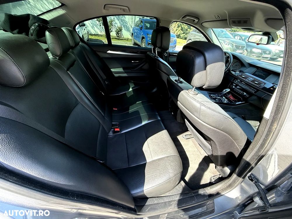 BMW Seria 5 520d Aut. - 15