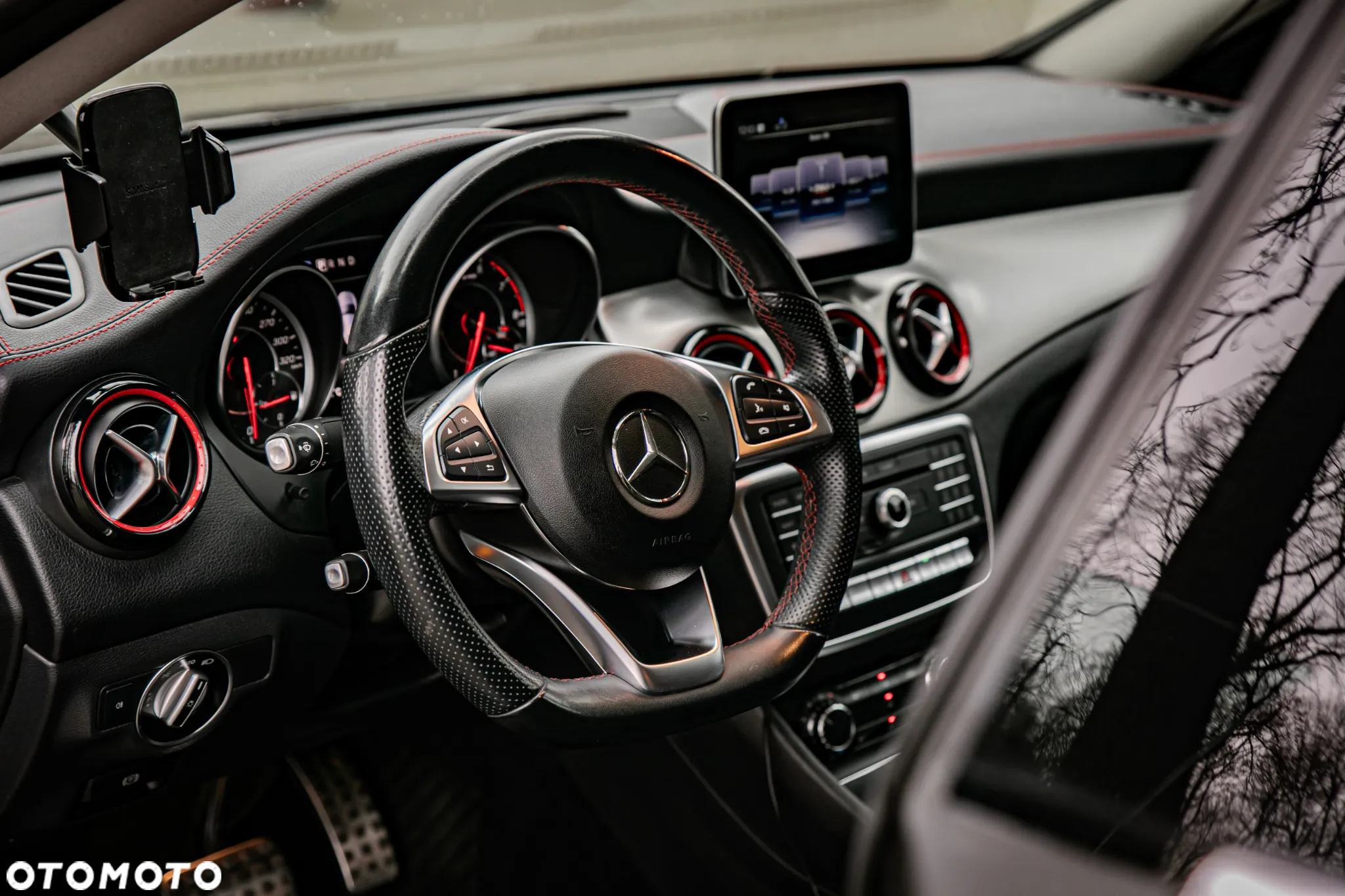 Mercedes-Benz CLA AMG 45 4-Matic - 15