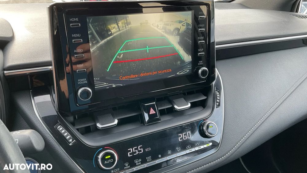 Toyota Corolla 1.8 HSD Business - 21