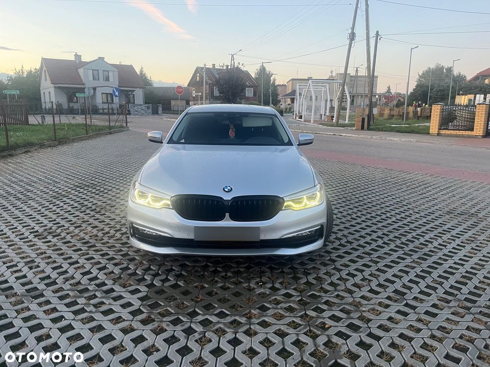 BMW Seria 5 520i - 3
