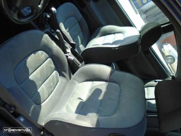 Para Peças Peugeot 406 Coupé (8C) - 6