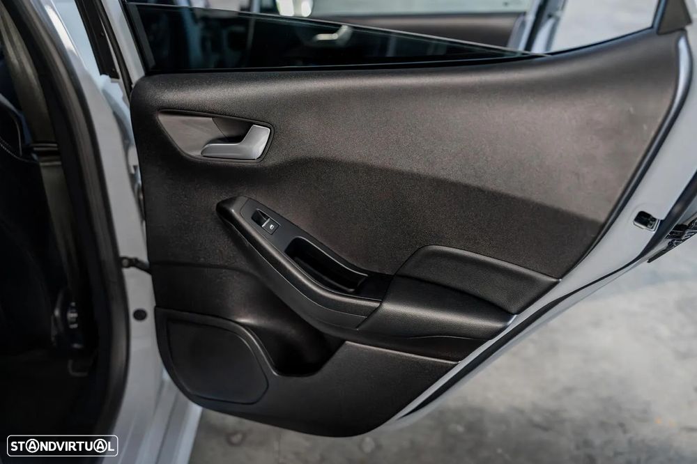 Ford Fiesta 1.5 EcoBoost ST - 27