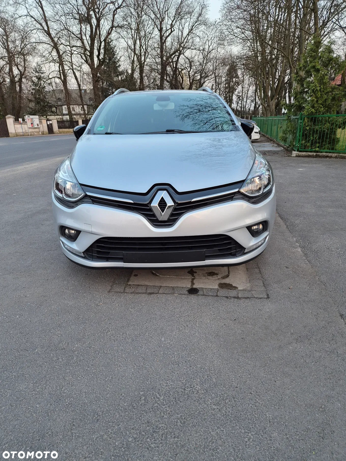 Renault Clio Grandtour (Energy) TCe 90 Start & Stop LIMITED - 2
