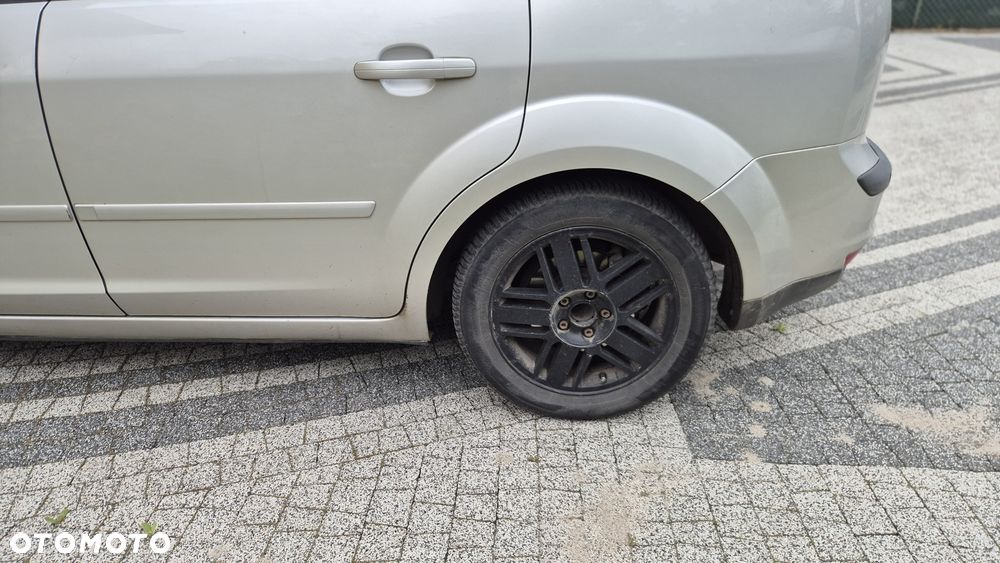 Ford Focus - 3