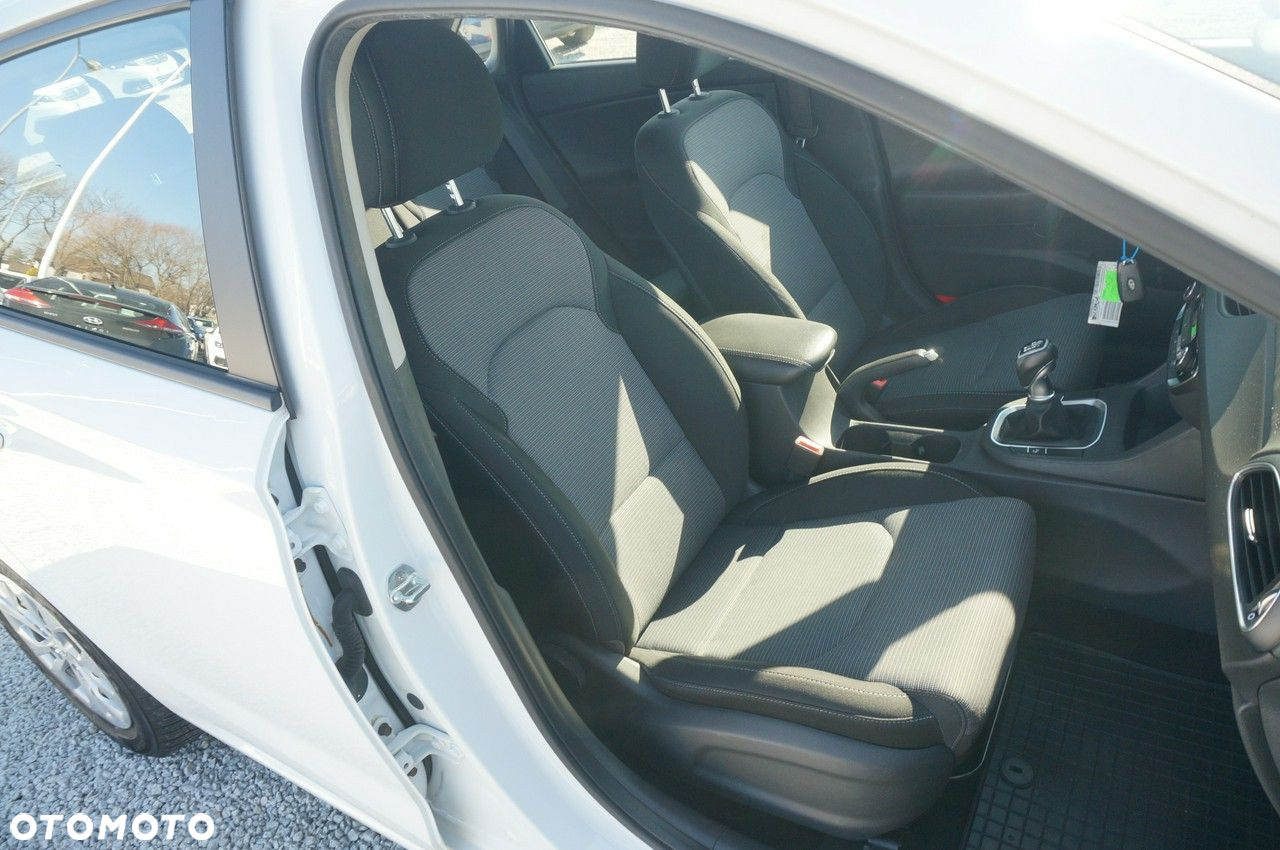 Hyundai i30 - 29