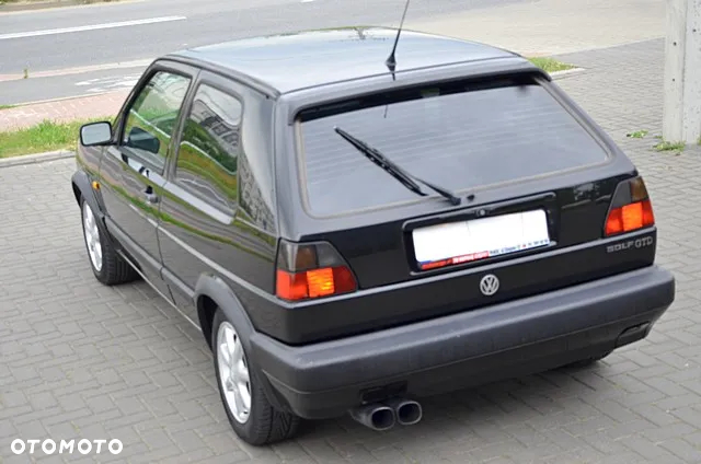 Volkswagen Golf 1.6 GTD TD - 12