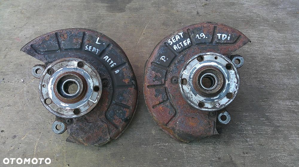 SEAT ALTEA 1.9 TDI  ZWROTNICA PRAWA LUB LEWA - 1