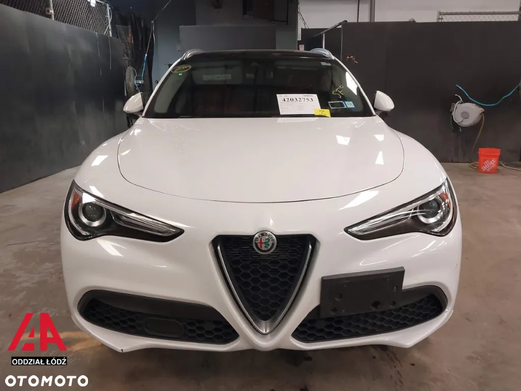 Alfa Romeo Stelvio 2.0 Turbo 16V AT8-Q4 Veloce Ti - 7