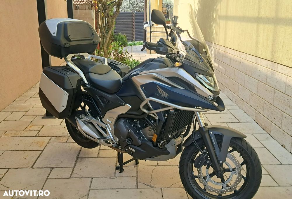 Honda NC 750X - 1