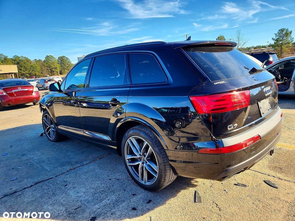 Audi Q7 3.0 TFSI Quattro Tiptronic - 4