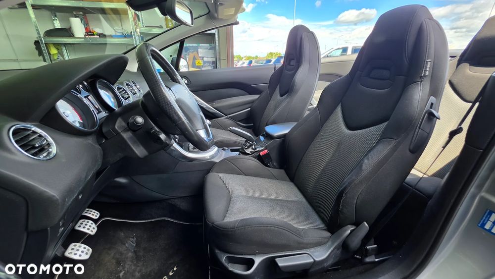Peugeot 308 CC - 12