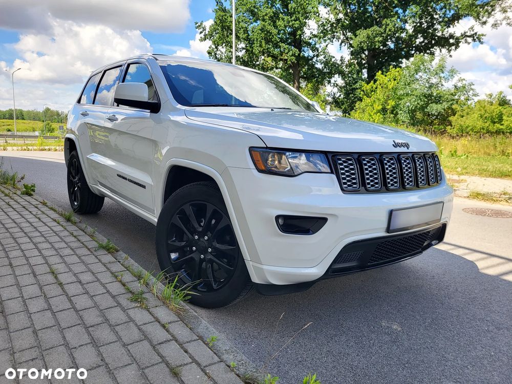 Jeep Grand Cherokee - 3