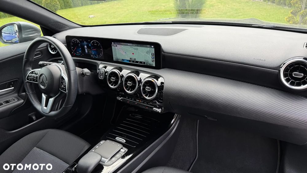 Mercedes-Benz CLA 180 d 8G-DCT Edition 2021 - 17