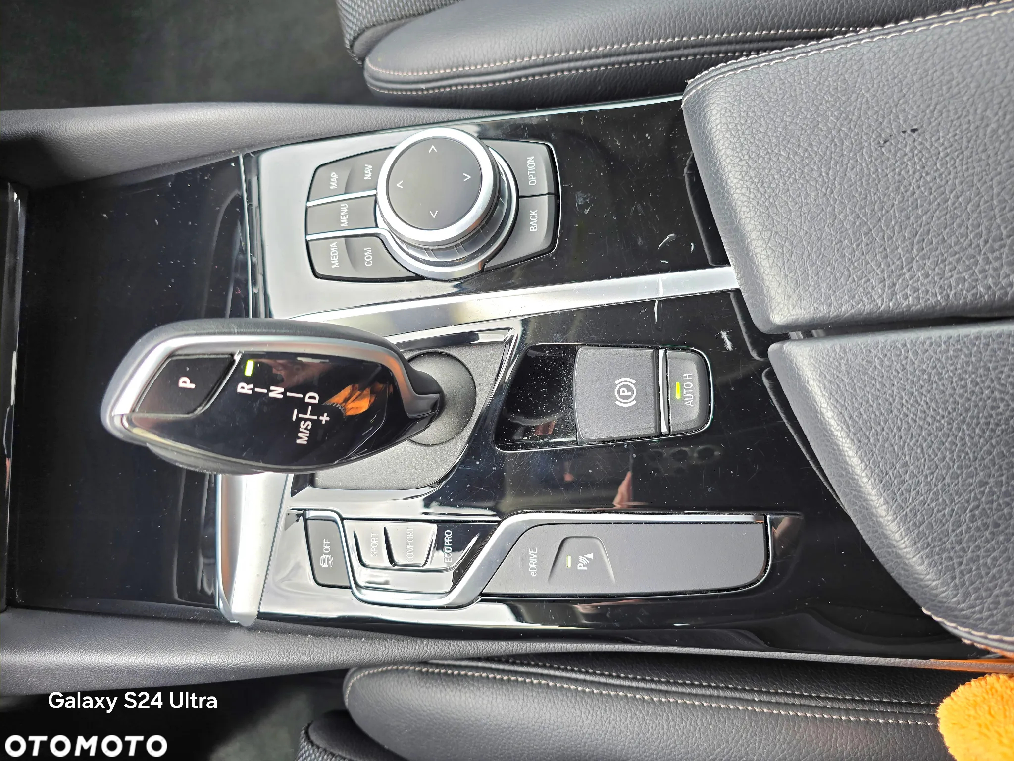 BMW Seria 5 530e iPerformance Luxury Line sport - 22