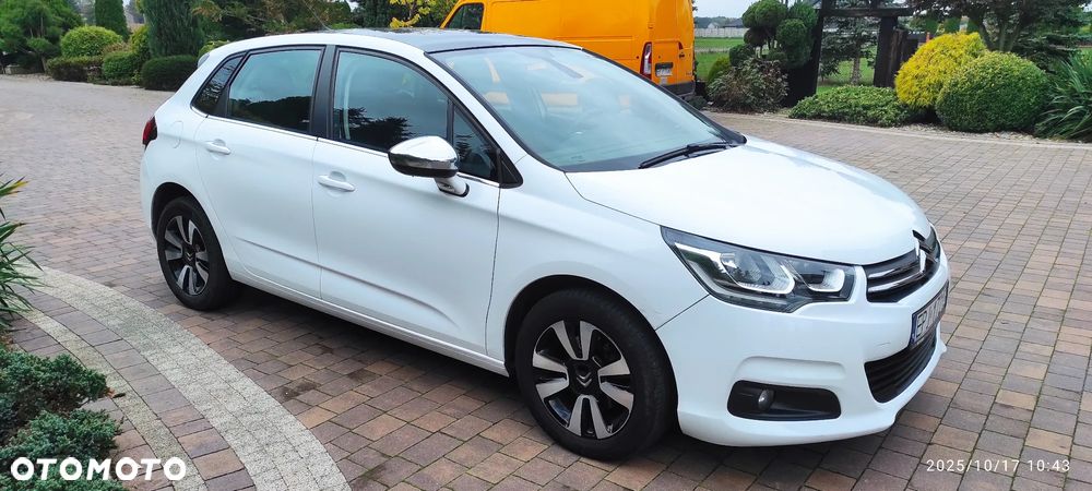 Citroën C4 1.2 e-THP Selection - 3