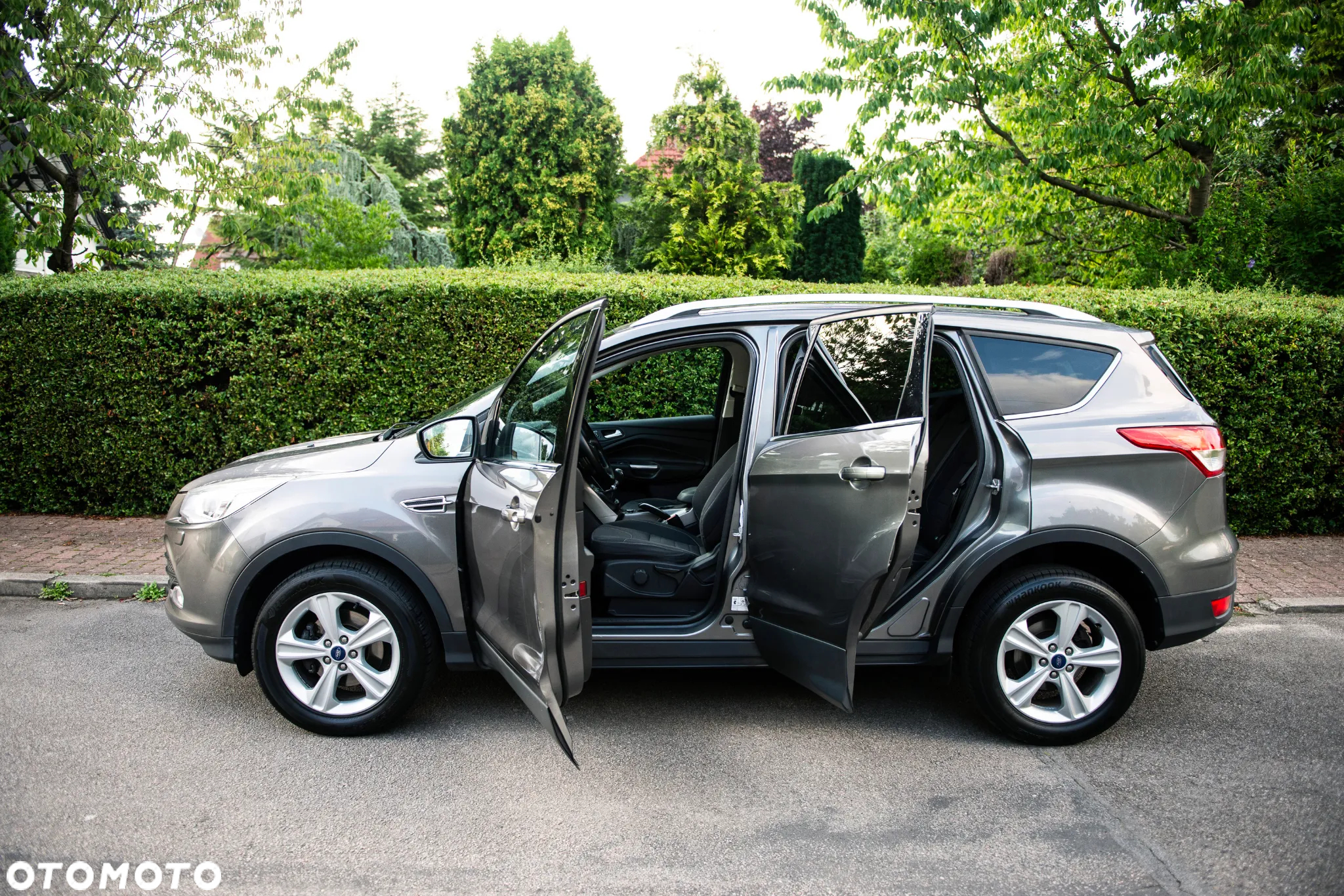 Ford Kuga 1.6 EcoBoost 2x4 Titanium - 17