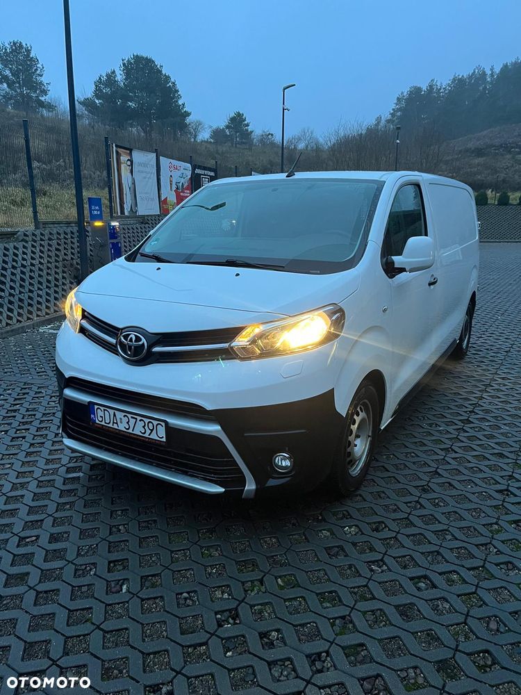 Toyota Proace - 1