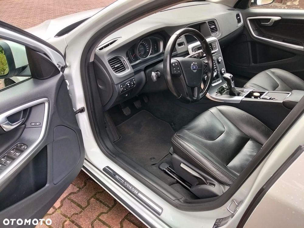 Volvo V60 - 34