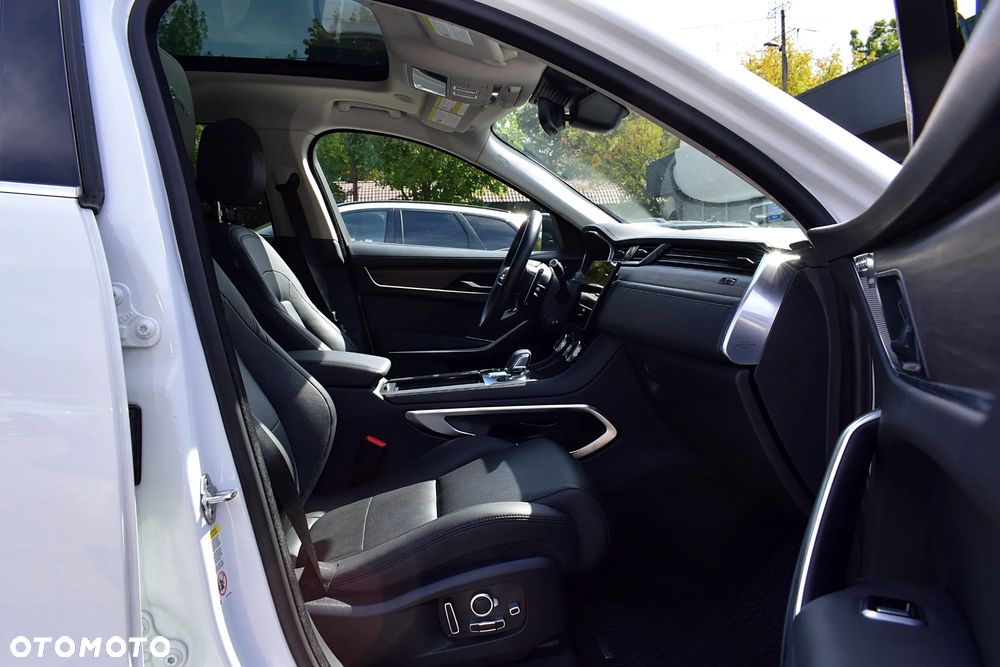 Jaguar F-Pace P250 AWD - 10