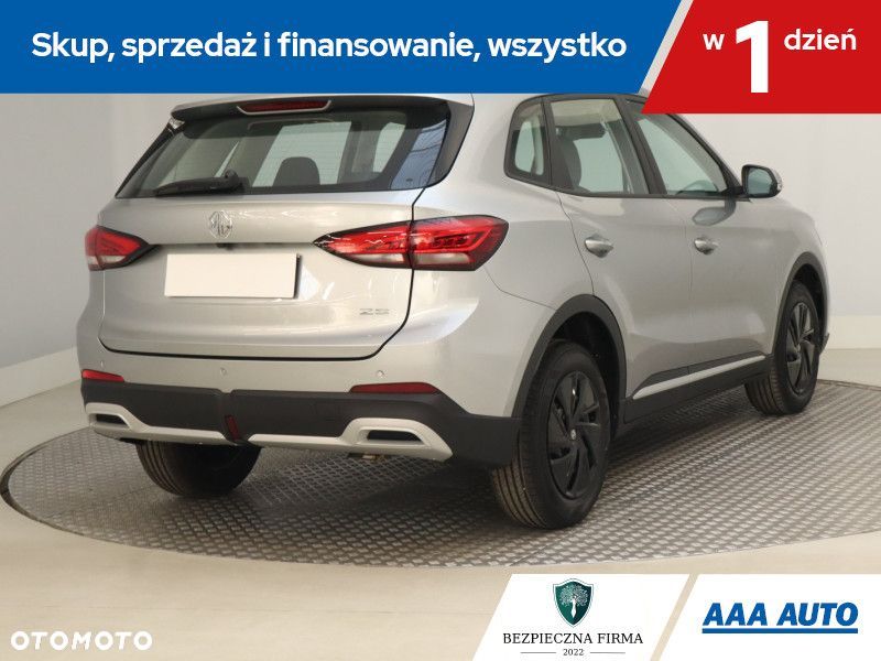 MG ZS - 7
