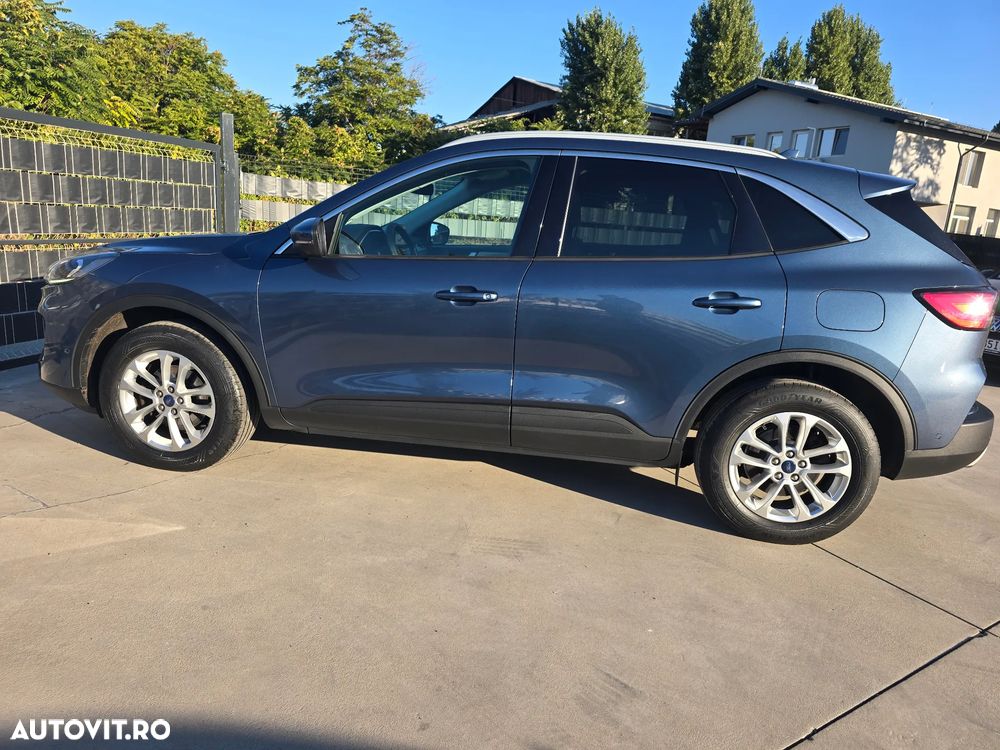 Ford Kuga - 15