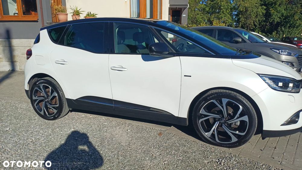 Renault Scenic ENERGY dCi 130 Start & Stop Euro 6 Bose Edition - 10