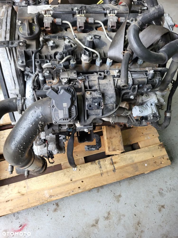 Hyundai H350 2.5 CRDI Silnik - 5