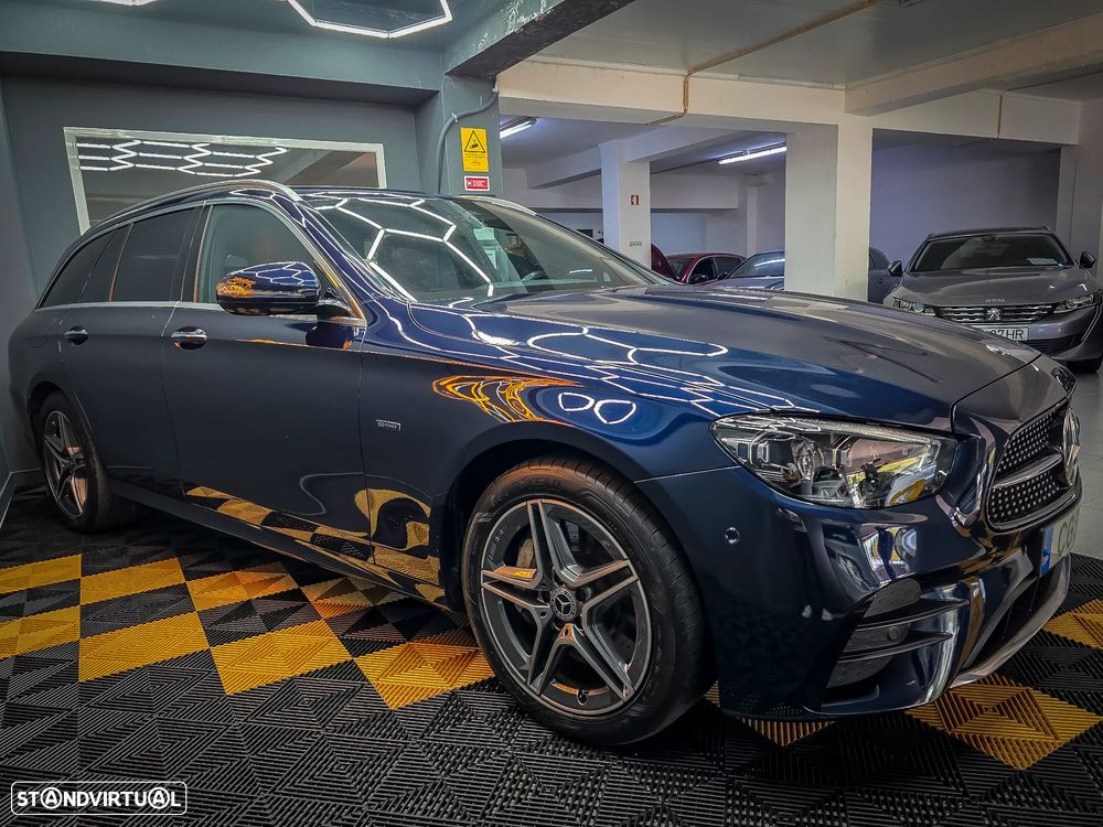 Mercedes-Benz E 300 de 9G-TRONIC AMG Line - 9