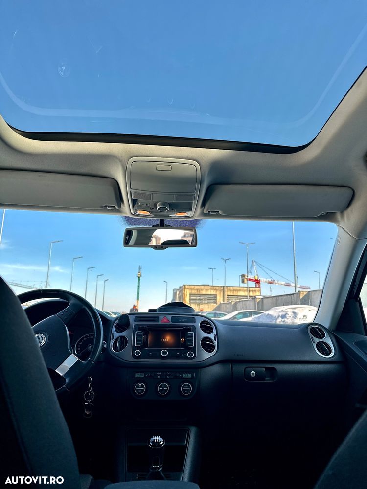 Volkswagen Tiguan - 20