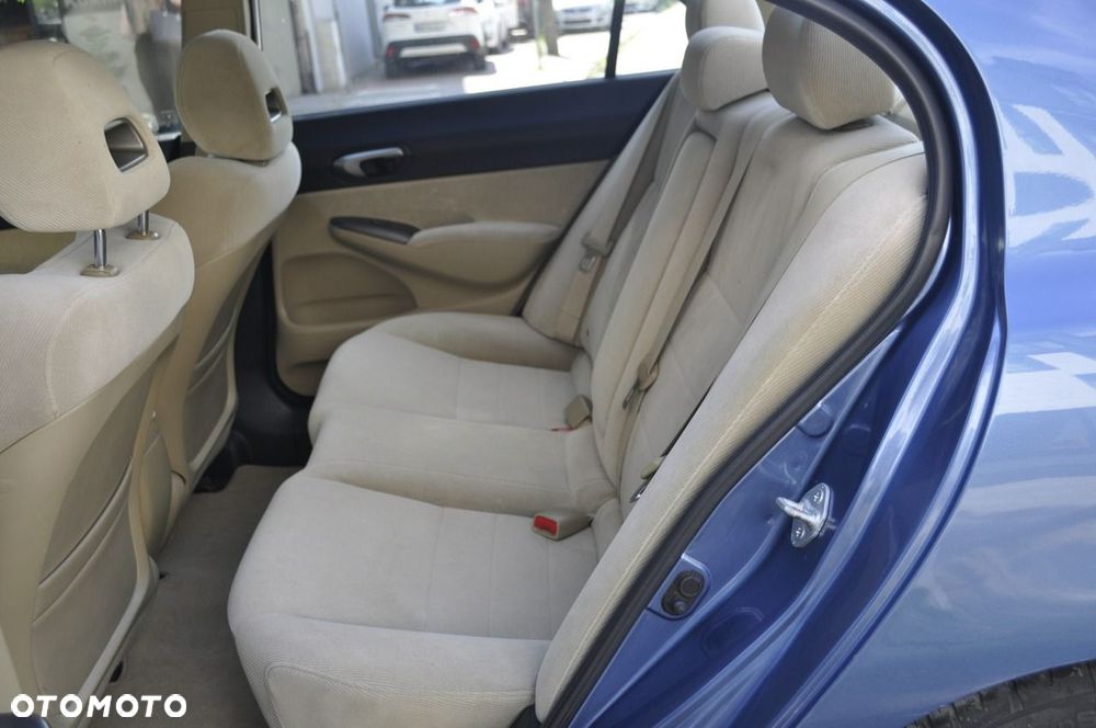 Honda Civic - 9