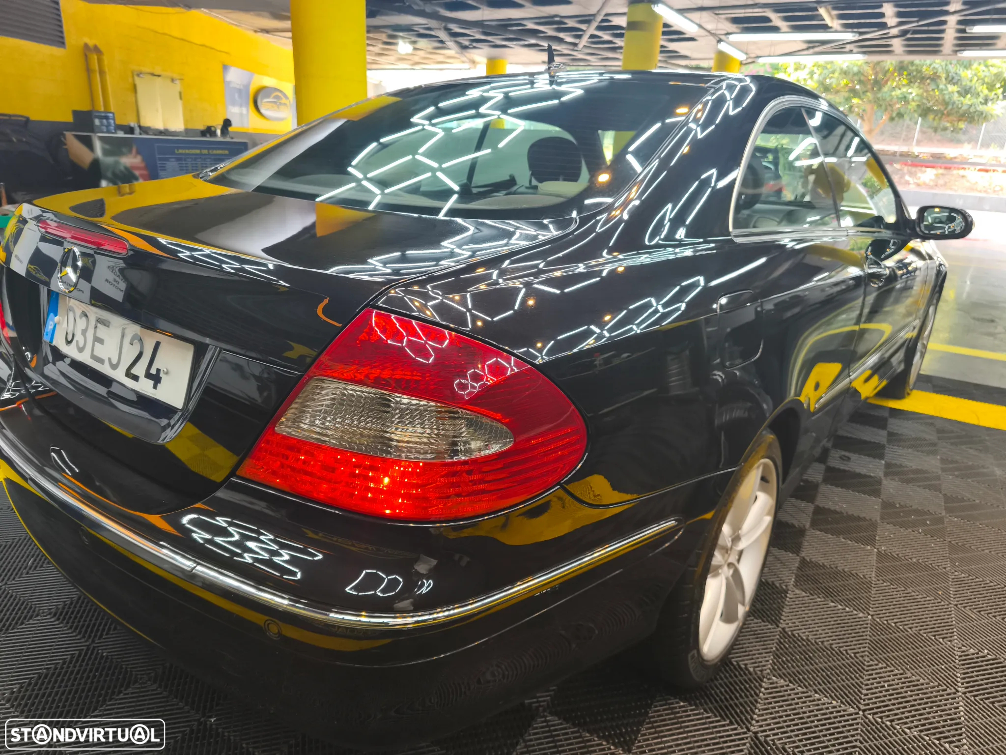 Mercedes-Benz CLK 220 CDi Avantgarde - 24