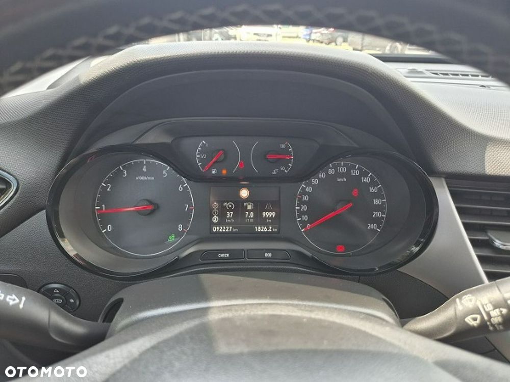 Opel Crossland - 21
