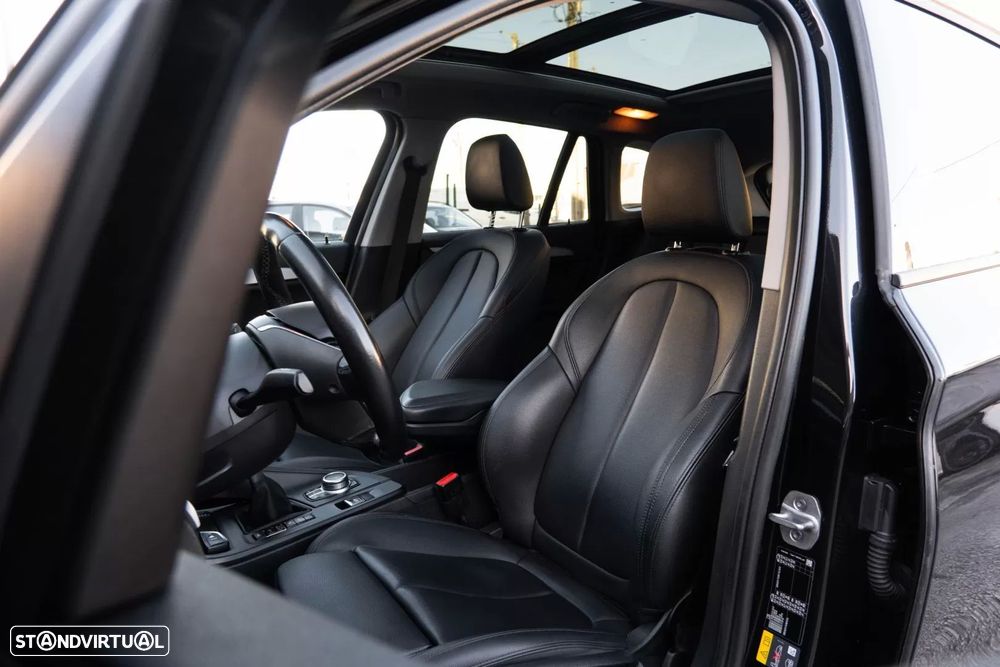 BMW X1 xDrive25e Sport Line - 23