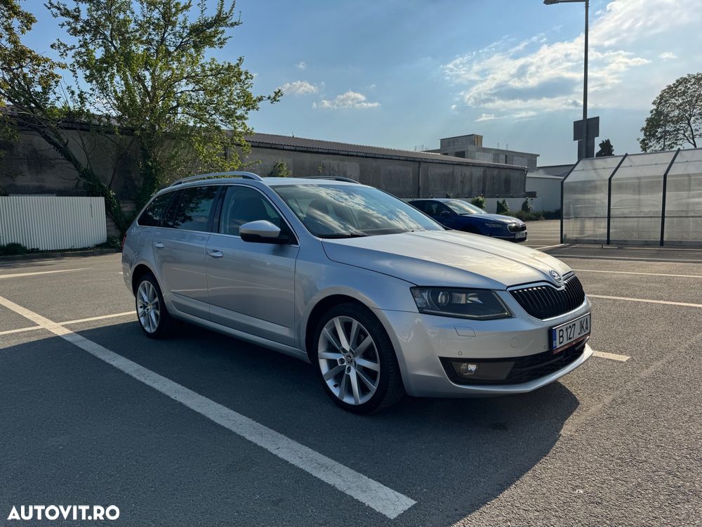 Skoda Octavia 2.0 TDI DSG Style - 7
