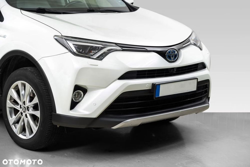 Toyota RAV4 2.5 Hybrid Executive 4x4 - 6