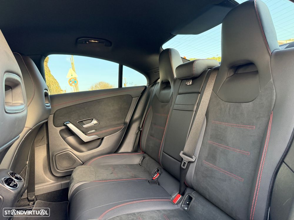 Mercedes-Benz CLA 250 e 8G-DCT AMG Line - 19