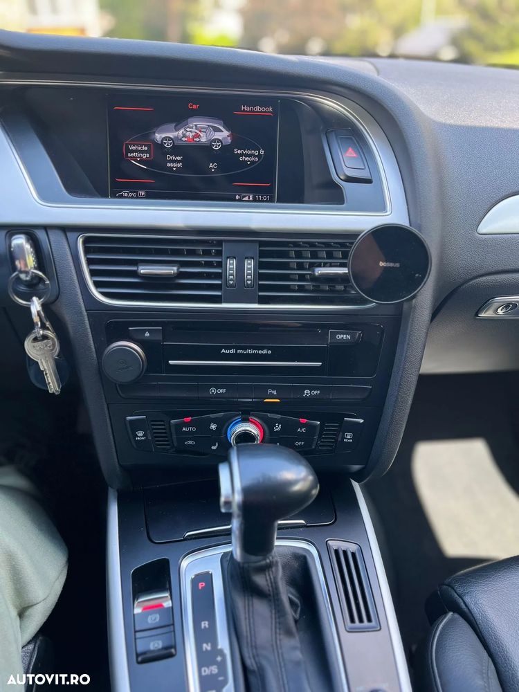 Audi A4 2.0 TDI DPF multitronic S line Sportpaket - 8