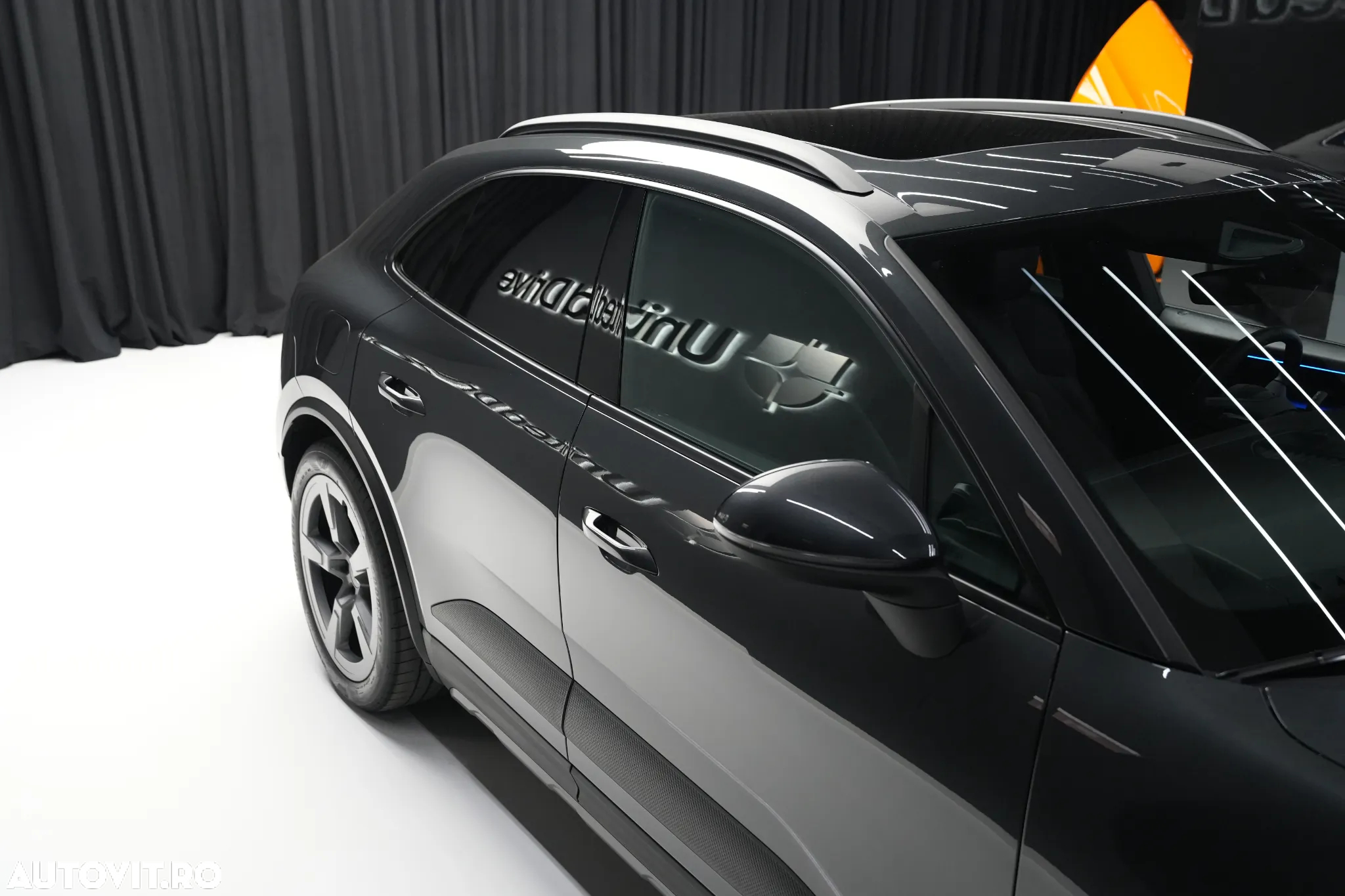 Porsche Macan 4 100 kWh - 36