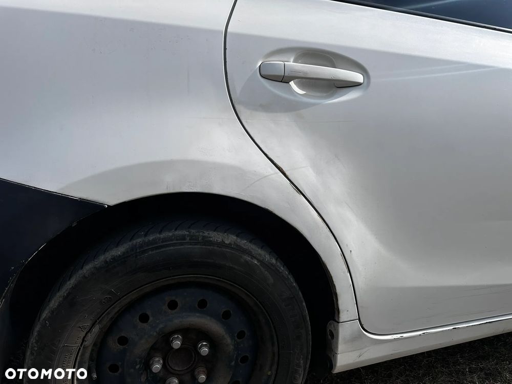 Toyota Prius+ 1.8 HSD Premium - 11