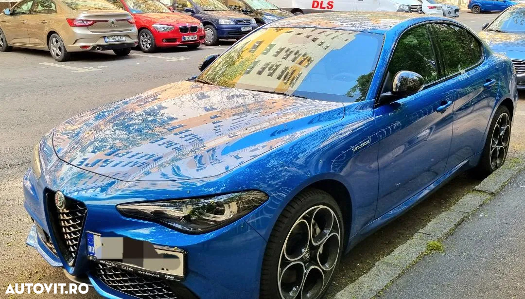 Alfa Romeo Giulia 2.0 Turbo AWD AT8 Veloce - 4