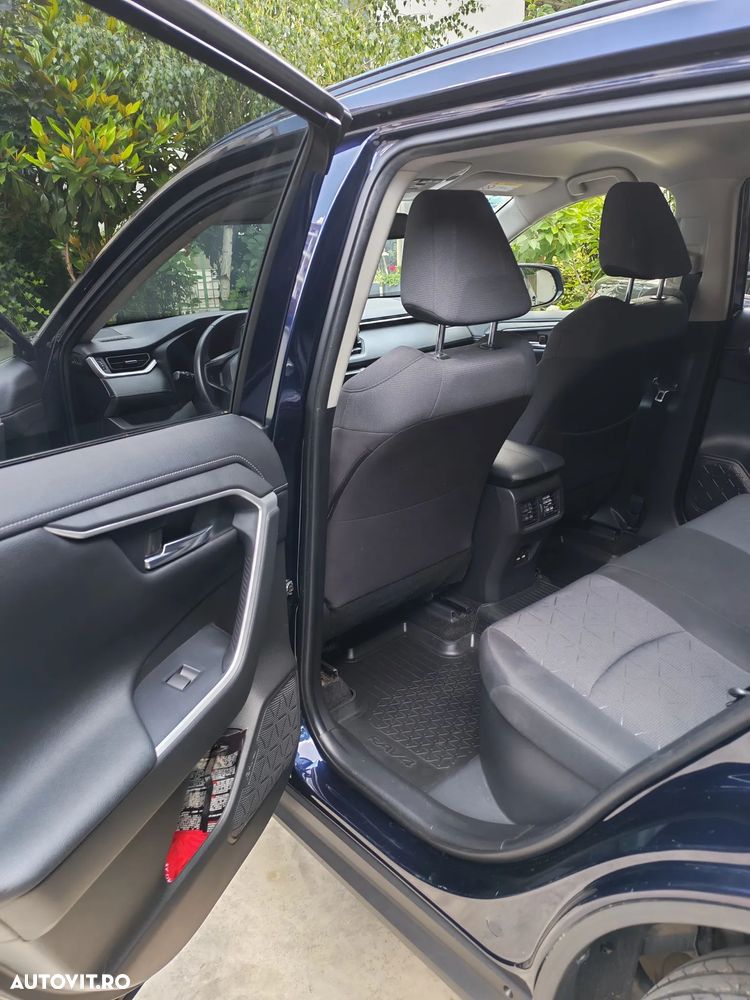 Toyota Rav4 2020 photo 4