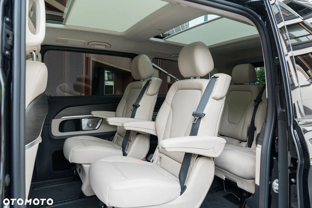 Mercedes-Benz Klasa V 300 d 4-Matic 9G-Tronic Exclusive (d³ugi) - 13