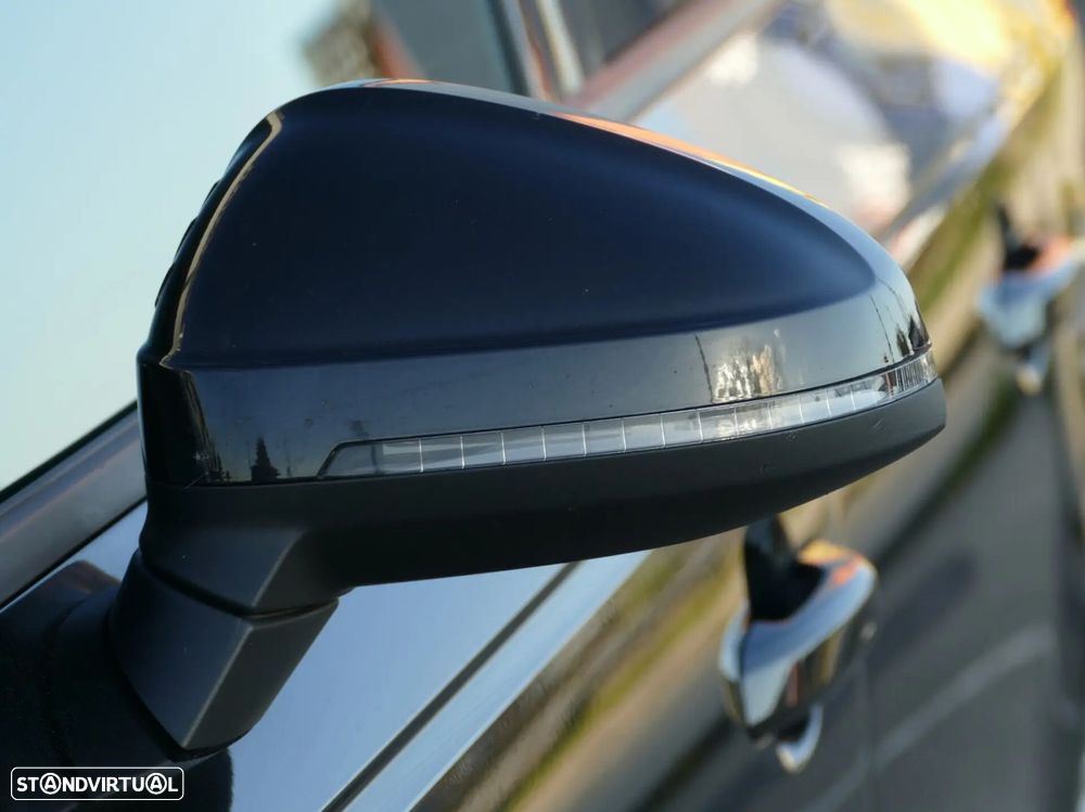 Audi A4 Avant 2.0 TDI - 10