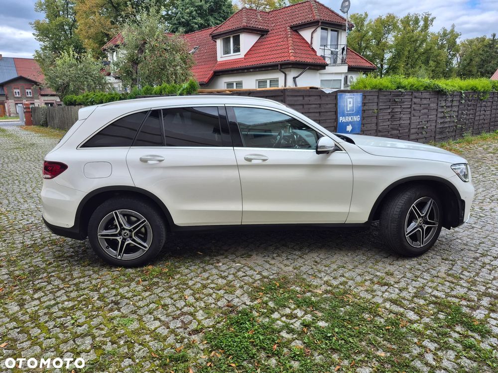 Mercedes-Benz GLC - 4