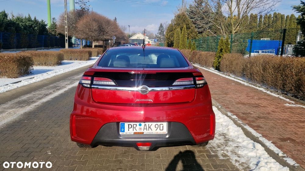 Opel Ampera - 9
