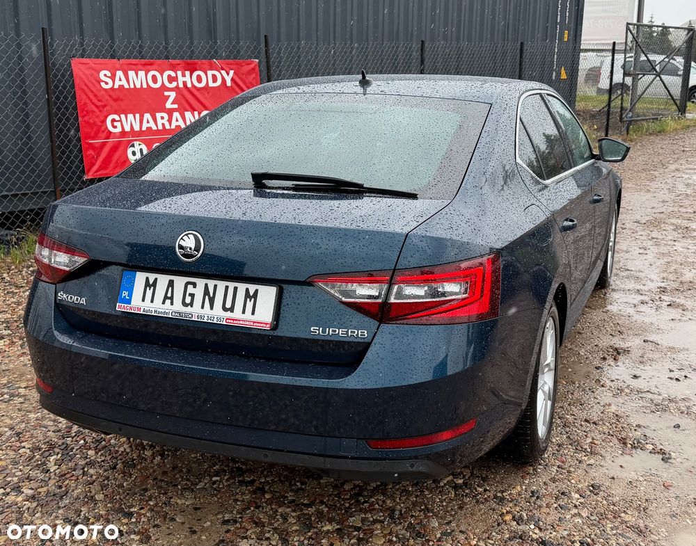 Skoda Superb 1.4 TSI ACT Sportline DSG - 32