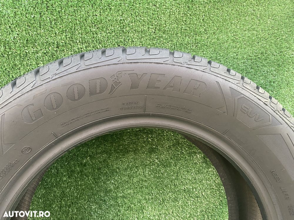 Set 4 anvelope iarna 215 65 R17 99V Good Year Ultra Grip Performance - 3