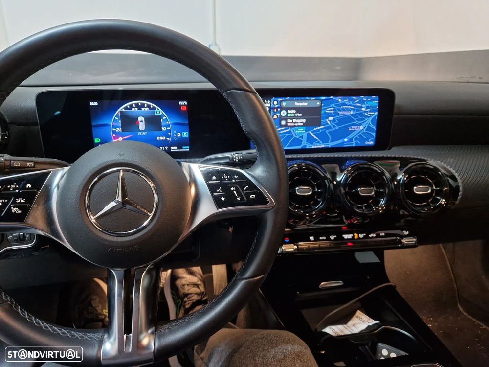 Mercedes-Benz A 200 Standard - 1