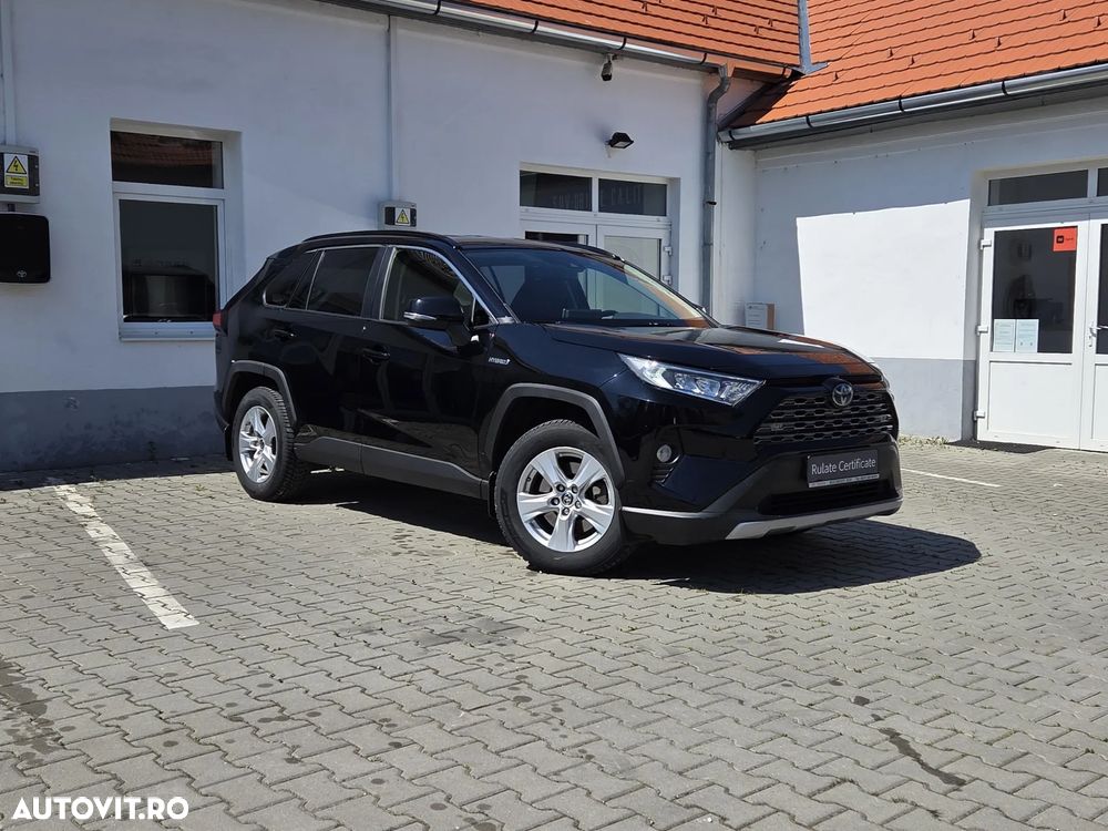 Toyota RAV4 - 2