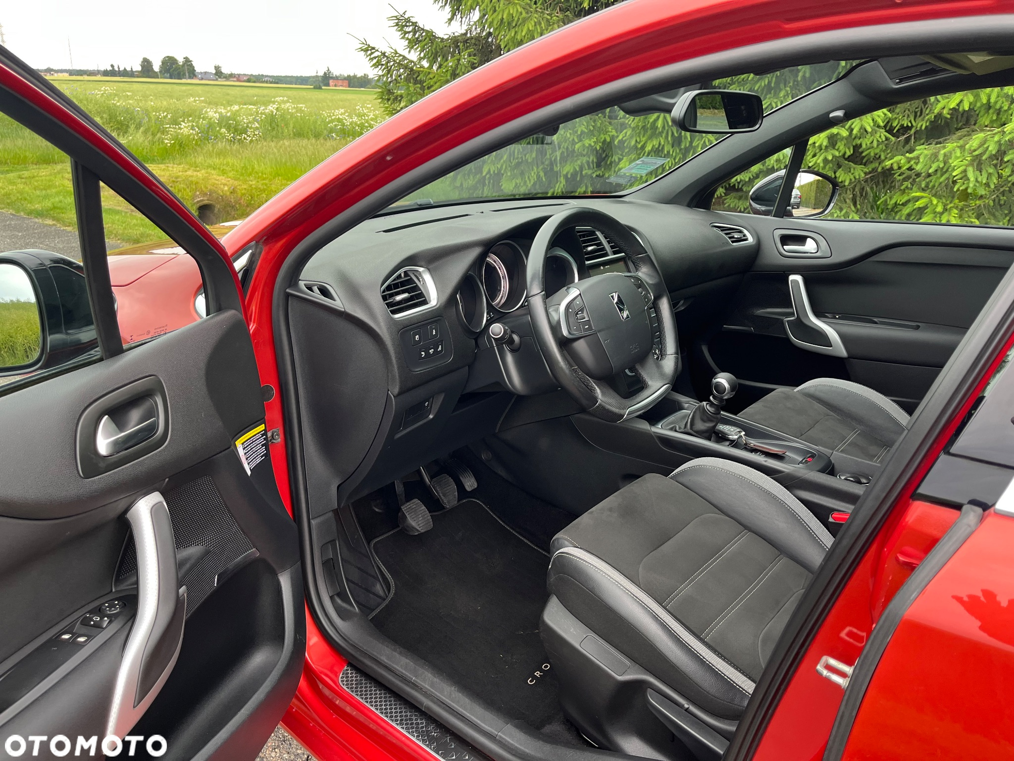 DS Automobiles DS 4 Crossback - 9